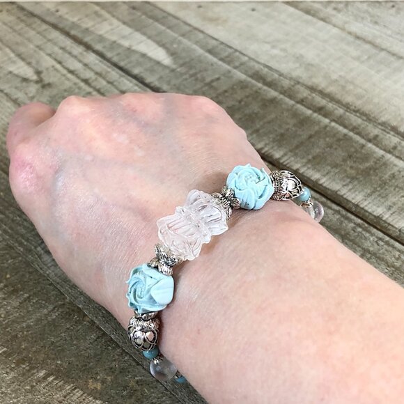 Rock Quartz Double Lotus Bracelet, Shell Powder Blue Flowers - Picture 6 of 7